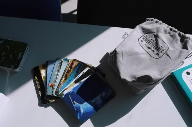 Laboratories and workrooms | WSB Merito Wrocław University: studenci odbywający zajęcia w laboratorium przywództwa neurolider