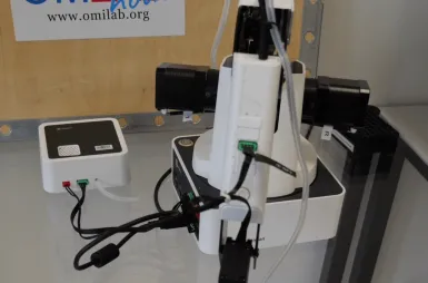 Laboratories and workrooms | WSB Merito Wrocław University: laboratorium omilab