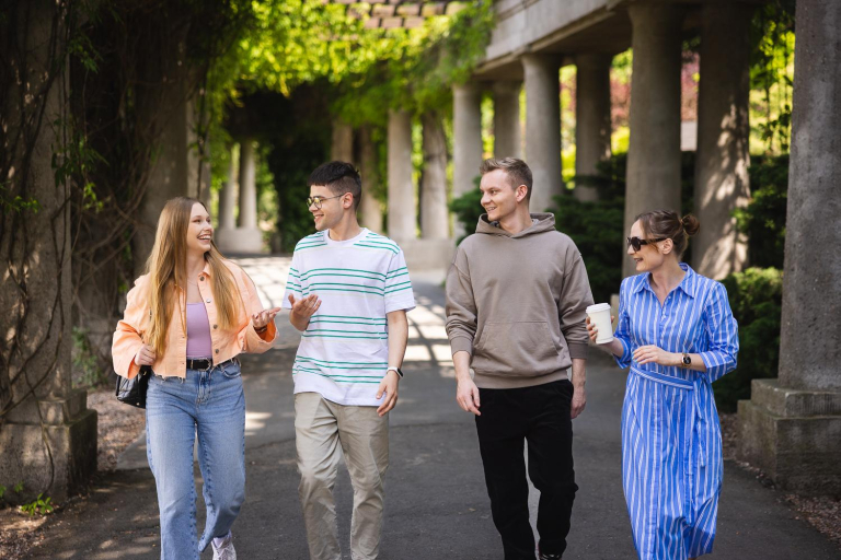 Rankings and accreditations | WSB Merito Wrocław University: studenci - plener - rozmowa - kawa