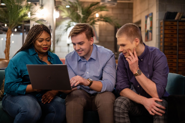 Study in Poland | WSB Merito Wrocław University: A group of foreign students