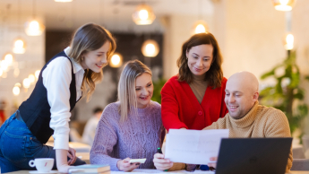 Lean Management | Studia podyplomowe w Gdańsku | Uniwersytet WSB Merito w Gdańsku: Grupa studentów sp