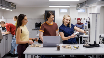 Warsztaty w laboratorium 