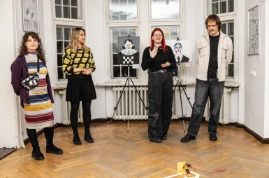 "Linie Papilarne" – wernisaż wystawy koła naukowego CraftStart | Aktualności | Uniwersytet WSB Merito w Gdańsku: wystawy koła naukowego CraftStart