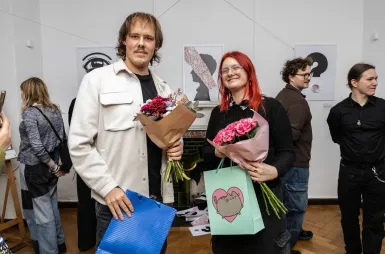 "Linie Papilarne" – wernisaż wystawy koła naukowego CraftStart | Aktualności | Uniwersytet WSB Merito w Gdańsku: wystawy koła naukowego CraftStart