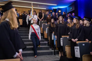 Uroczystość wręczenia dyplomów absolwentom 2025 za nami! | Aktualności | Uniwersytet WSB Merito w Gdańsku: zdj