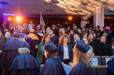 Uroczystość wręczenia dyplomów absolwentom 2025 za nami! | Aktualności | Uniwersytet WSB Merito w Gdańsku: Zdjęcie