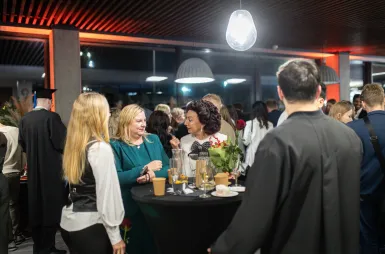 Uroczystość wręczenia dyplomów absolwentom 2025 za nami! | Aktualności | Uniwersytet WSB Merito w Gdańsku: Zdjęcie