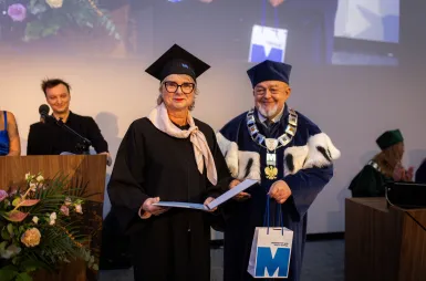 Uroczystość wręczenia dyplomów absolwentom 2025 za nami! | Aktualności | Uniwersytet WSB Merito w Gdańsku: Zdjęcie