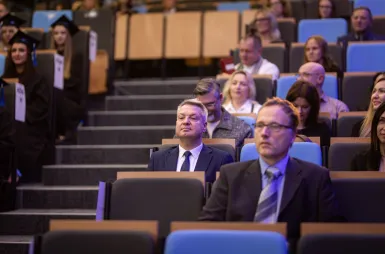 Uroczystość wręczenia dyplomów absolwentom 2025 za nami! | Aktualności | Uniwersytet WSB Merito w Gdańsku: Zdjęcie