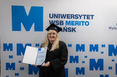 Uroczystość wręczenia dyplomów absolwentom 2025 za nami! | Aktualności | Uniwersytet WSB Merito w Gdańsku: Zdjęcie