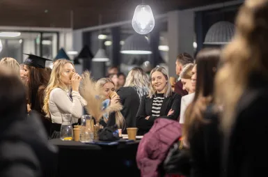 Uroczystość wręczenia dyplomów absolwentom 2025 za nami! | Aktualności | Uniwersytet WSB Merito w Gdańsku: Zdjęcie