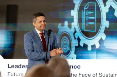 Leader 2050 - międzynarodowy dialog o przyszości | Aktualności | Uniwersytet WSB Merito w Gdańsku: Leader 2050