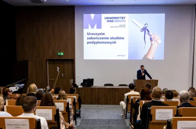 Uroczyste zakończenie studiów podyplomowych 2025/2026 za nami! | Aktualności | Uniwersytet WSB Merito w Gdańsku: Zdjęcie