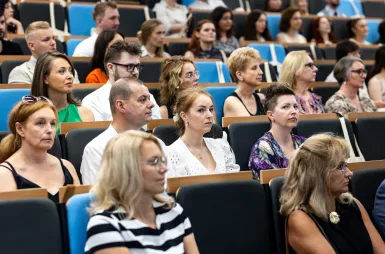 Uroczyste zakończenie studiów podyplomowych 2025/2026 za nami! | Aktualności | Uniwersytet WSB Merito w Gdańsku: Zdjęcie