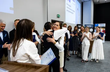 Uroczyste zakończenie studiów podyplomowych 2025/2026 za nami! | Aktualności | Uniwersytet WSB Merito w Gdańsku: Zdjęcie