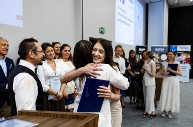 Uroczyste zakończenie studiów podyplomowych 2025/2026 za nami! | Aktualności | Uniwersytet WSB Merito w Gdańsku: zdj