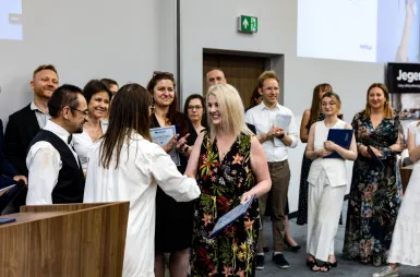Uroczyste zakończenie studiów podyplomowych 2025/2026 za nami! | Aktualności | Uniwersytet WSB Merito w Gdańsku: zdj