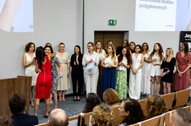 Uroczyste zakończenie studiów podyplomowych 2025/2026 za nami! | Aktualności | Uniwersytet WSB Merito w Gdańsku: Zdjęcie