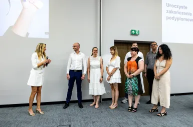 Uroczyste zakończenie studiów podyplomowych 2025/2026 za nami! | Aktualności | Uniwersytet WSB Merito w Gdańsku: zdj