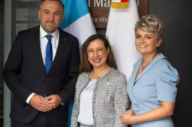 Nasza wykładowczyni Konsul Honorową Republiki Gwatemali w Gdyni | Aktualności | Uniwersytet WSB Merito w Gdańsku: Liliana Poszumska Konsulem Gwatemali