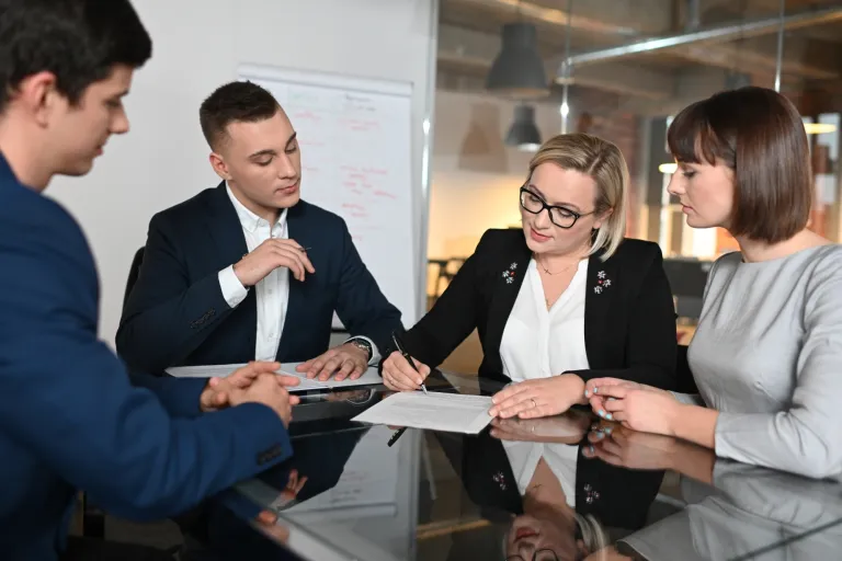 Bezpieczeństwo społeczne i pokojowe zarządzanie konfliktem | Studia podyplomowe w Gdańsku | Uniwersytet WSB Merito w Gdańsku: prawo-w-biznesie_foto