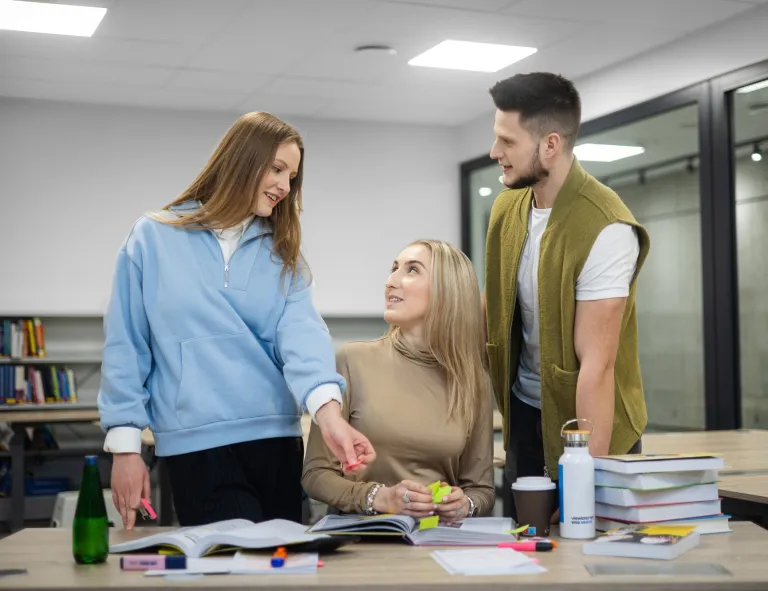 Zarządzanie zasobami ludzkimi | Studia I stopnia w Gdańsku | Uniwersytet WSB Merito w Gdańsku: studenci-ksiazka-biblioteka