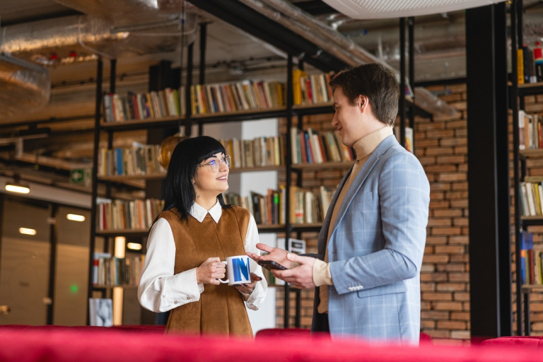 Kadry i płace w praktyce | Studia podyplomowe w Gdańsku | Uniwersytet WSB Merito w Gdańsku: SP uczestnicy rozmowa uczelnia