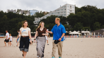Studenci na plaży w Gdyni