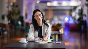 Social media i influencer marketing | Uniwersytet WSB Merito Gdynia: Słuchaczka studiów podyplomowych 