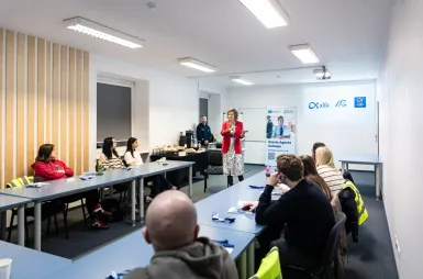 Przyszli specjaliści już na pokładzie! Rozpoczęcie Szkoły Agenta Celnego | Aktualności | Uniwersytet WSB Merito Gdynia: Inauguracja Kursu Agenta Celnego