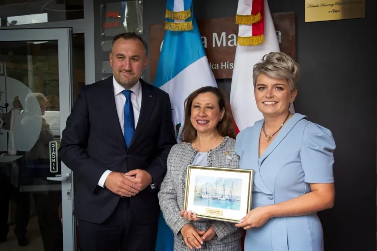 Nasza wykładowczyni Konsul Honorową Republiki Gwatemali w Gdyni | Aktualności | Uniwersytet WSB Merito Gdynia: konsul 