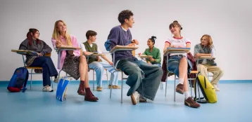 Strona główna | Uniwersytet WSB Merito: studenci w klasie
