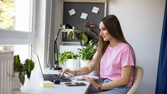 Studia realizowane online