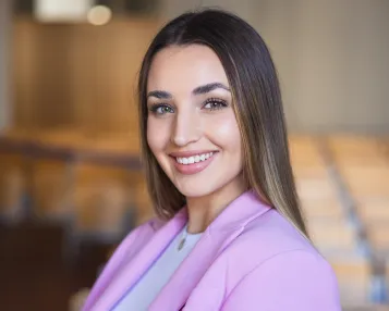 Media i komunikacja w biznesie | Studia I stopnia w Łodzi | Uniwersytet WSB Merito Łódź: Weronika Sienkiewicz