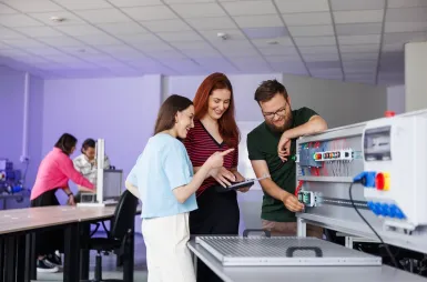 Laboratoria i pracownie | Uniwersytet WSB Merito Łódź: sala