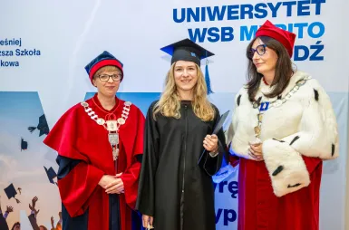 Uroczyste wręczenie dyplomów absolwentom Uniwersytetu WSB Merito Łódź | Aktualności | Uniwersytet WSB Merito Łódź: Wręczenie dyplomów 2026