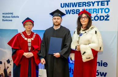 Uroczyste wręczenie dyplomów absolwentom Uniwersytetu WSB Merito Łódź | Aktualności | Uniwersytet WSB Merito Łódź: Wręczenie dyplomów 2026