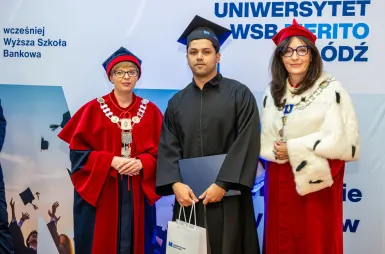Uroczyste wręczenie dyplomów absolwentom Uniwersytetu WSB Merito Łódź | Aktualności | Uniwersytet WSB Merito Łódź: Wręczenie dyplomów 2026