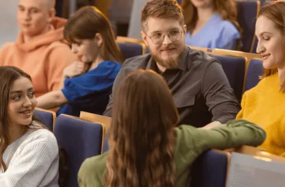 Aktualności | Uniwersytet WSB Merito Łódź: "Obecność" a samotność