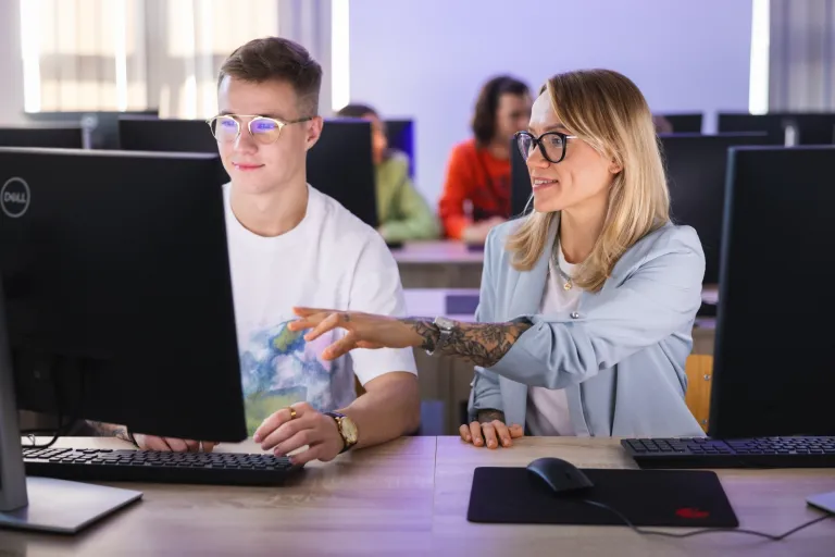 Transport, spedycja i obsługa celna | Studia II stopnia w Łodzi | Uniwersytet WSB Merito Łódź: sala