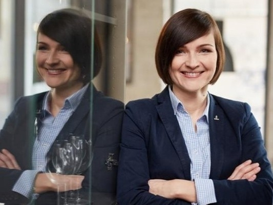 Magia świąt i łatwa dopamina czyli biohacking marketingu? [PODCAST] | Aktualności | Uniwersytet WSB Merito Łódź: dr Magdalena Zubiel 