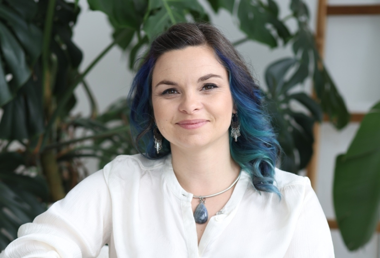 Nowy rok, stare nawyki. Dlaczego robienie postanowień nie działa? [PODCAST] | Aktualności | Uniwersytet WSB Merito Łódź: dr Anna Staszewska