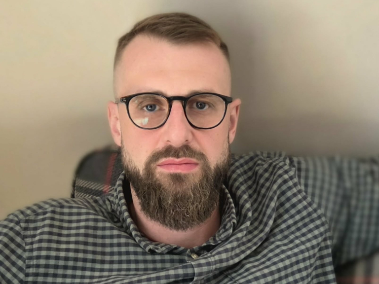 „Psycho Forum. Rozmowy z psychoterapeutami”. Nowy cykl spotkań | Aktualności | Uniwersytet WSB Merito Łódź: Tomasz Wadlewski