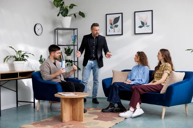 Jak wygląda studiowanie psychologii? Nowy odcinek cyklu „Eksperci z pasją” | Aktualności | Uniwersytet WSB Merito Łódź: Zajęcia z psychologii na Uniwersytecie WSB Merito Łódź