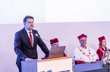 Rok Akademicki 2025/2026 rozpoczęty! | Aktualności | Uniwersytet WSB Merito Opole: Inauguracja Roku Akademickiego 2025/2026