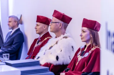 Rok Akademicki 2025/2026 rozpoczęty! | Aktualności | Uniwersytet WSB Merito Opole: Inauguracja Roku Akademickiego 2025/2026