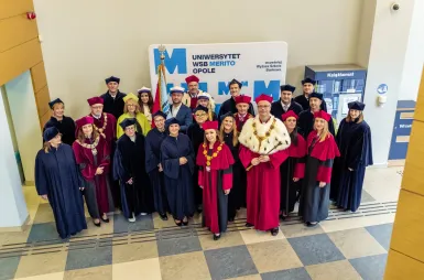 Rok Akademicki 2025/2026 rozpoczęty! | Aktualności | Uniwersytet WSB Merito Opole: Inauguracja Roku Akademickiego 2025/2026