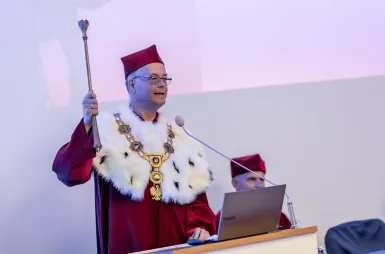 Rok Akademicki 2025/2026 rozpoczęty! | Aktualności | Uniwersytet WSB Merito Opole: Inauguracja Roku Akademickiego 2025/2026