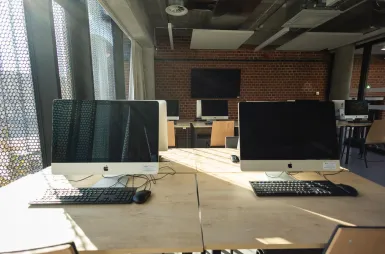 ABC studenta | Uniwersytet WSB Merito w Poznaniu: Poznań budynek RR