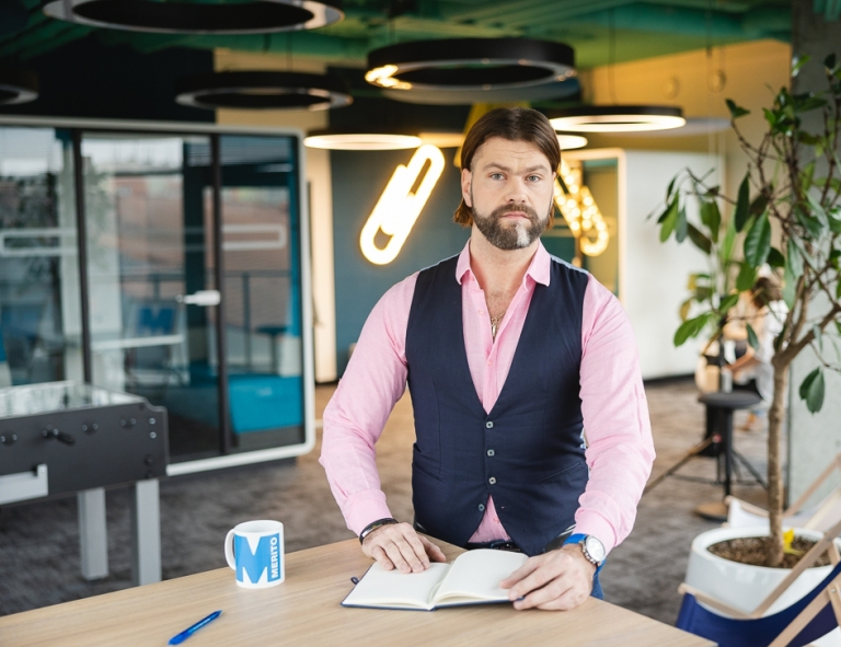 Nauczanie języka polskiego jako obcego | Studia podyplomowe w Poznaniu | Uniwersytet WSB Merito w Poznaniu: Główna grafika: Poznań - studia podyplomowe - Uczestnik studiów podyplomowych podczas zajęć